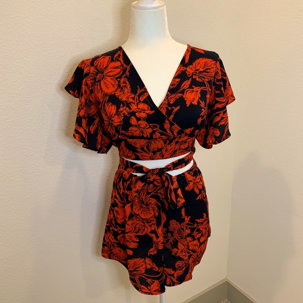 Two Piece Short Set - Picture 2 of 5